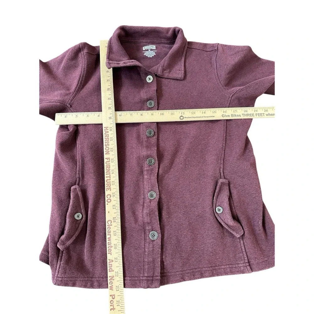 Duluth trading Company women's burgundy button up jacket cotton/spandex size med